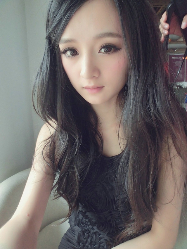 平面模特陈丹婷私房自拍美照(2)