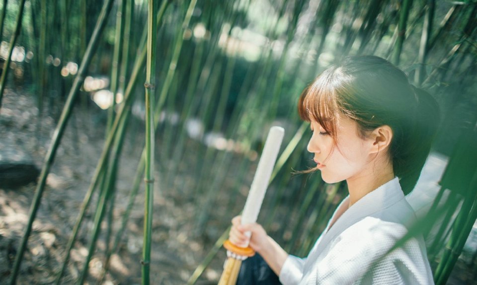 剑道少女竹林和服写真清新迷人(1)