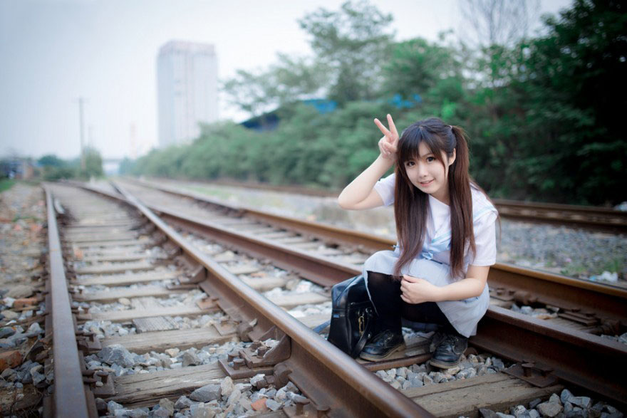 美女萝莉铁路制服写真清纯动人(1)
