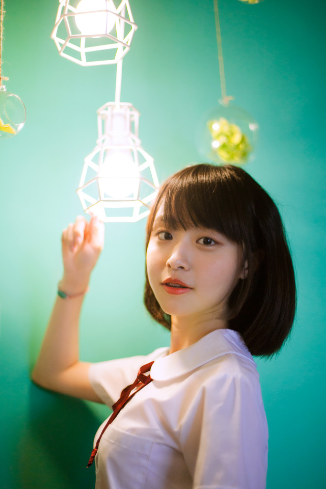 短发学生妹唯美写真可爱迷人(1)