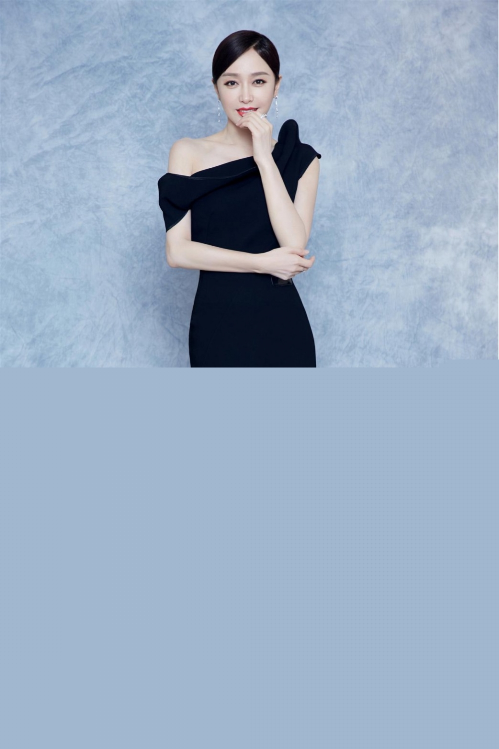 背头美女秦岚优雅气质古典名媛气质白皙美腿写真图片(3)