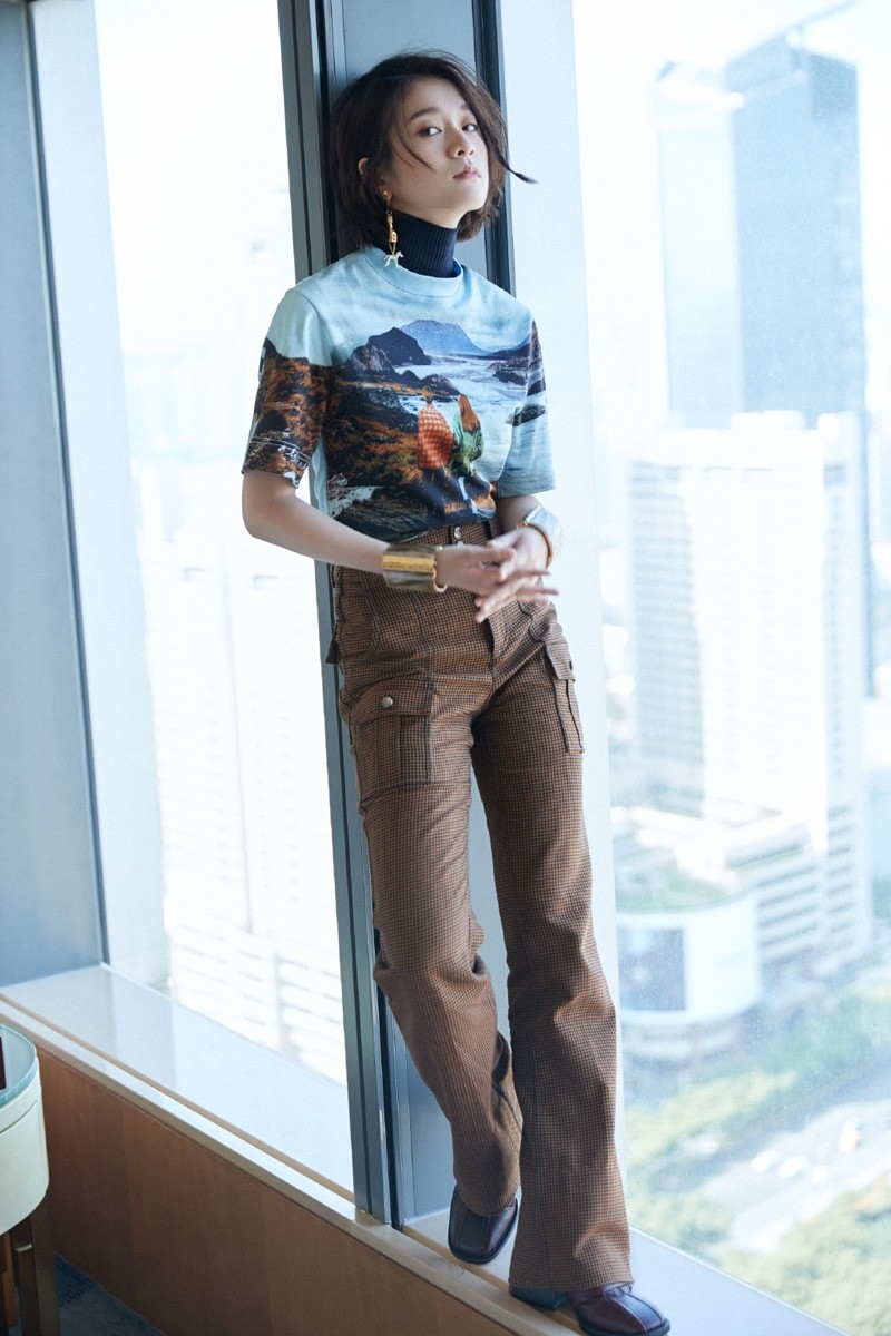 妖娆成熟短发美女张雪迎时尚潮流服饰个人写真图片(2)