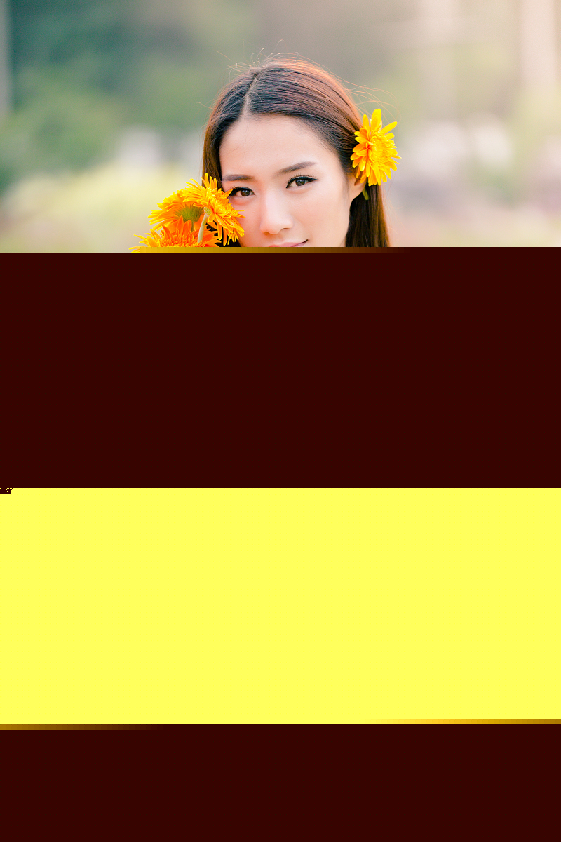 年轻美丽的中国女孩在花园里玩